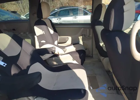 2010 Toyota Sienna Ce из США, поврежденный, VIN 5TDKK4CC4AS309968